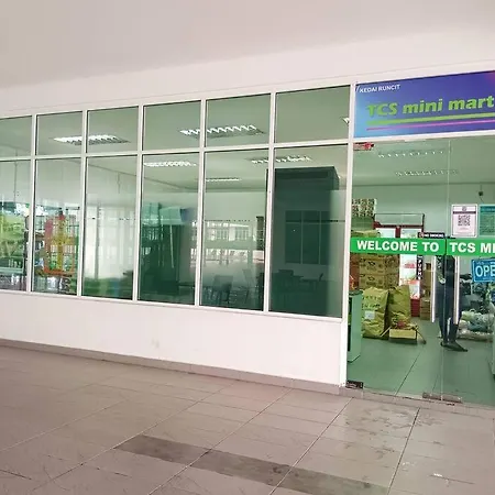 Scenic Country Garden Danga Bay By Lions Bay Apartment Johor Bahru Exterior photo