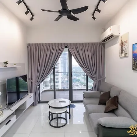 Scenic Country Garden Danga Bay By Lions Bay Apartment Johor Bahru Room photo