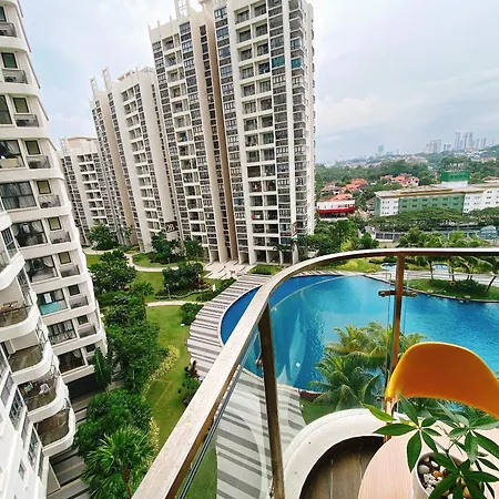 Scenic Country Garden Danga Bay By Lions Bay Apartment Johor Bahru Room photo