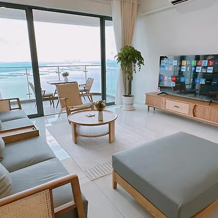 Scenic Country Garden Danga Bay By Lions Bay Apartment Johor Bahru Exterior photo