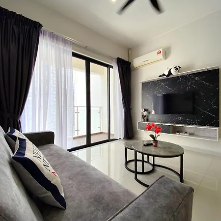 Scenic Country Garden Danga Bay By Lions Bay Apartment Johor Bahru Room photo