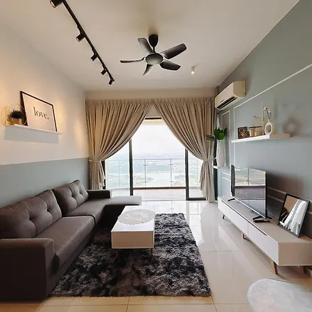 Scenic Country Garden Danga Bay By Lions Bay Apartment Johor Bahru Room photo