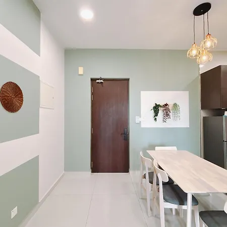 Scenic Country Garden Danga Bay By Lions Bay Apartment Johor Bahru Room photo