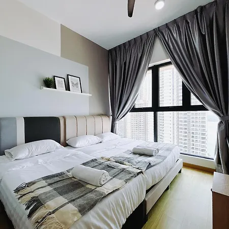 Scenic Country Garden Danga Bay By Lions Bay Apartment Johor Bahru Room photo