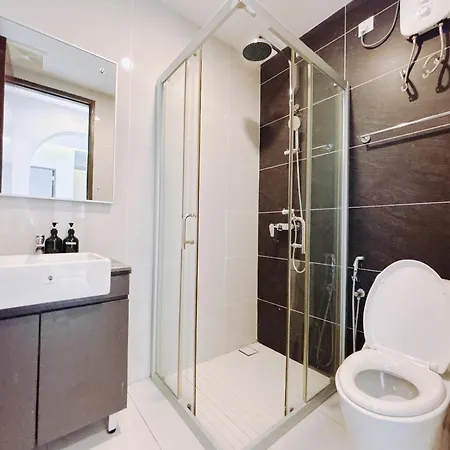 Scenic Country Garden Danga Bay By Lions Bay Apartment Johor Bahru Room photo