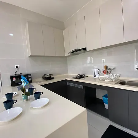 Scenic Country Garden Danga Bay By Lions Bay Apartment Johor Bahru Room photo