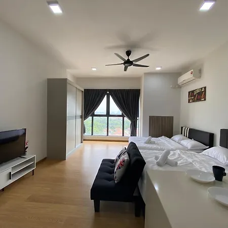 Scenic Country Garden Danga Bay By Lions Bay Apartment Johor Bahru Room photo
