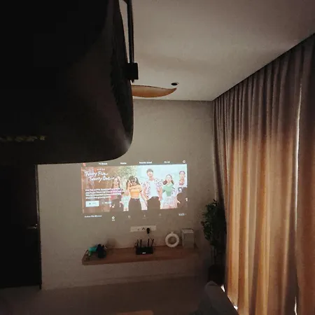 Scenic Country Garden Danga Bay By Lions Bay Apartment Johor Bahru Room photo