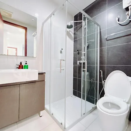 Scenic Country Garden Danga Bay By Lions Bay Apartment Johor Bahru Room photo