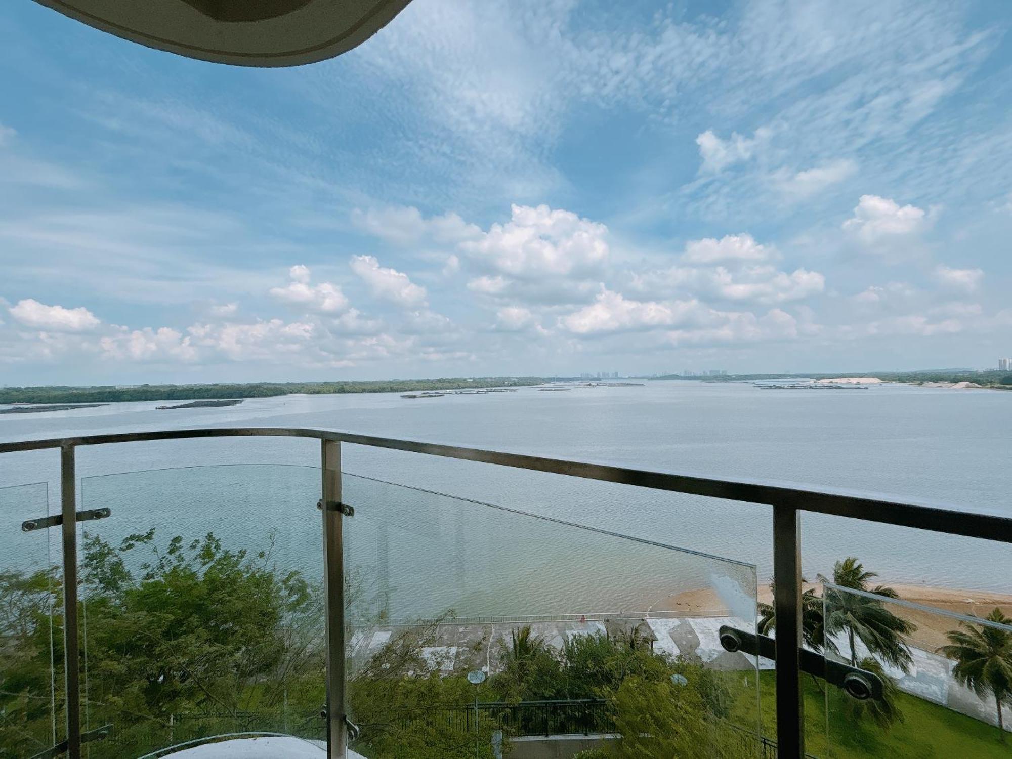 Scenic Country Garden Danga Bay By Lions Bay * Johor Bahru